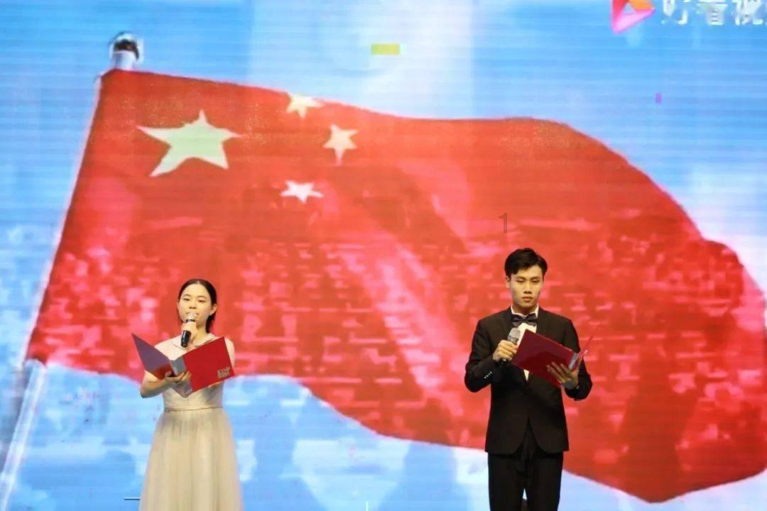 可爱萌女孩装扮